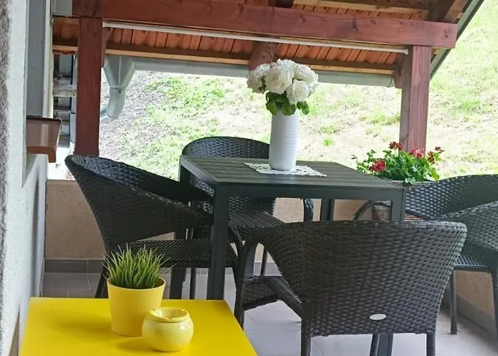 Nad Vinnym Sklepom Appartement *